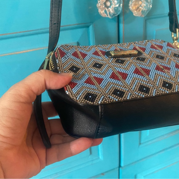 Nicole Lee Camera Style Bag Colorful Detail Beading Chevron Boho Style Street - Picture 4 of 11